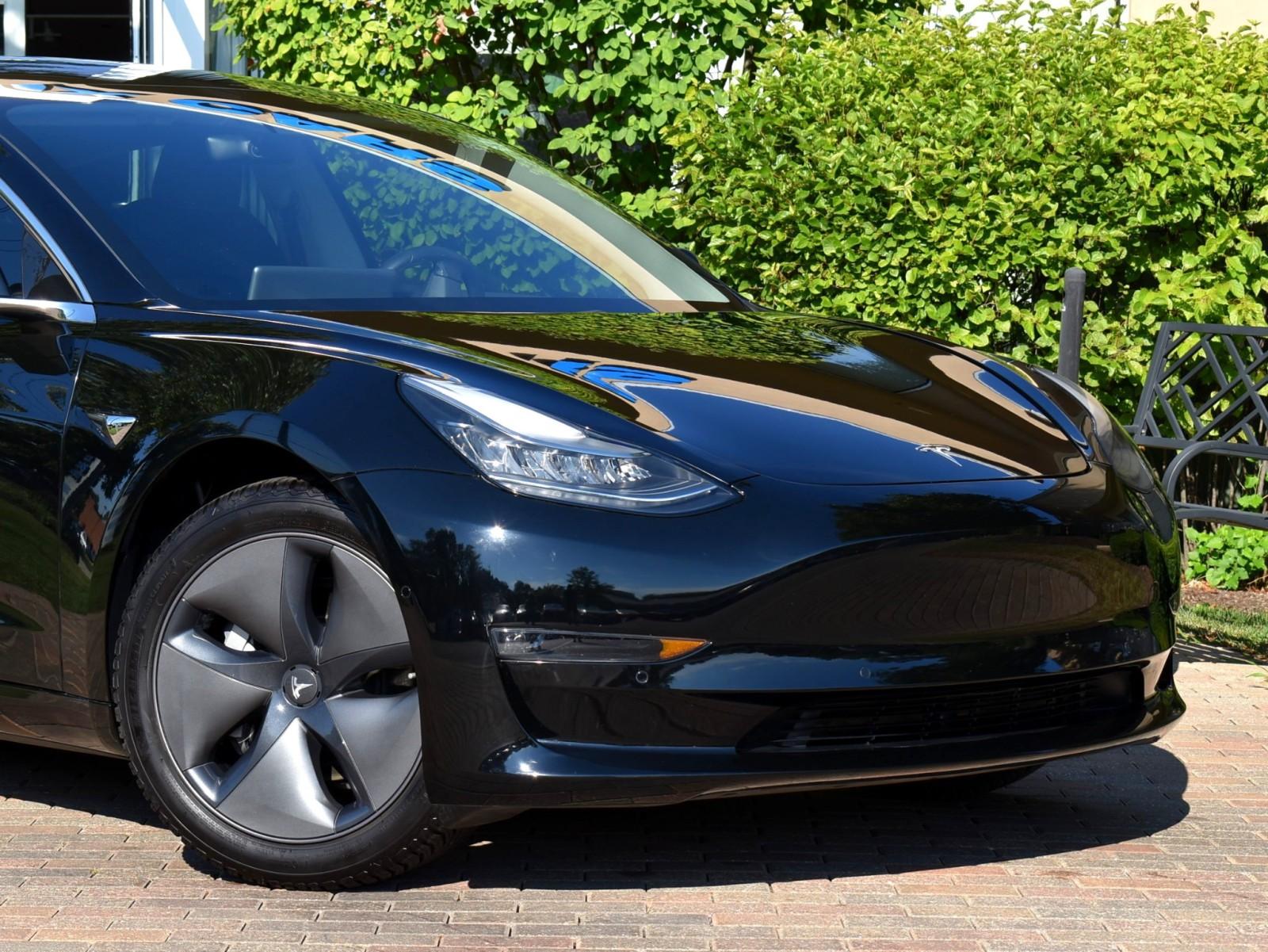 Used model 3 full self outlet driving